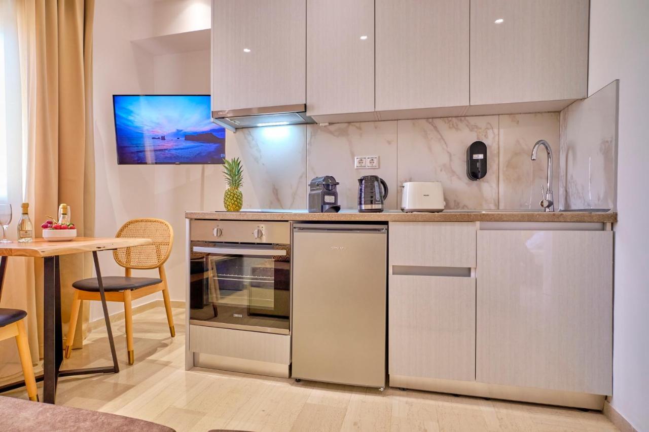 Sunflower Suites Gouvia Corfu Exterior foto