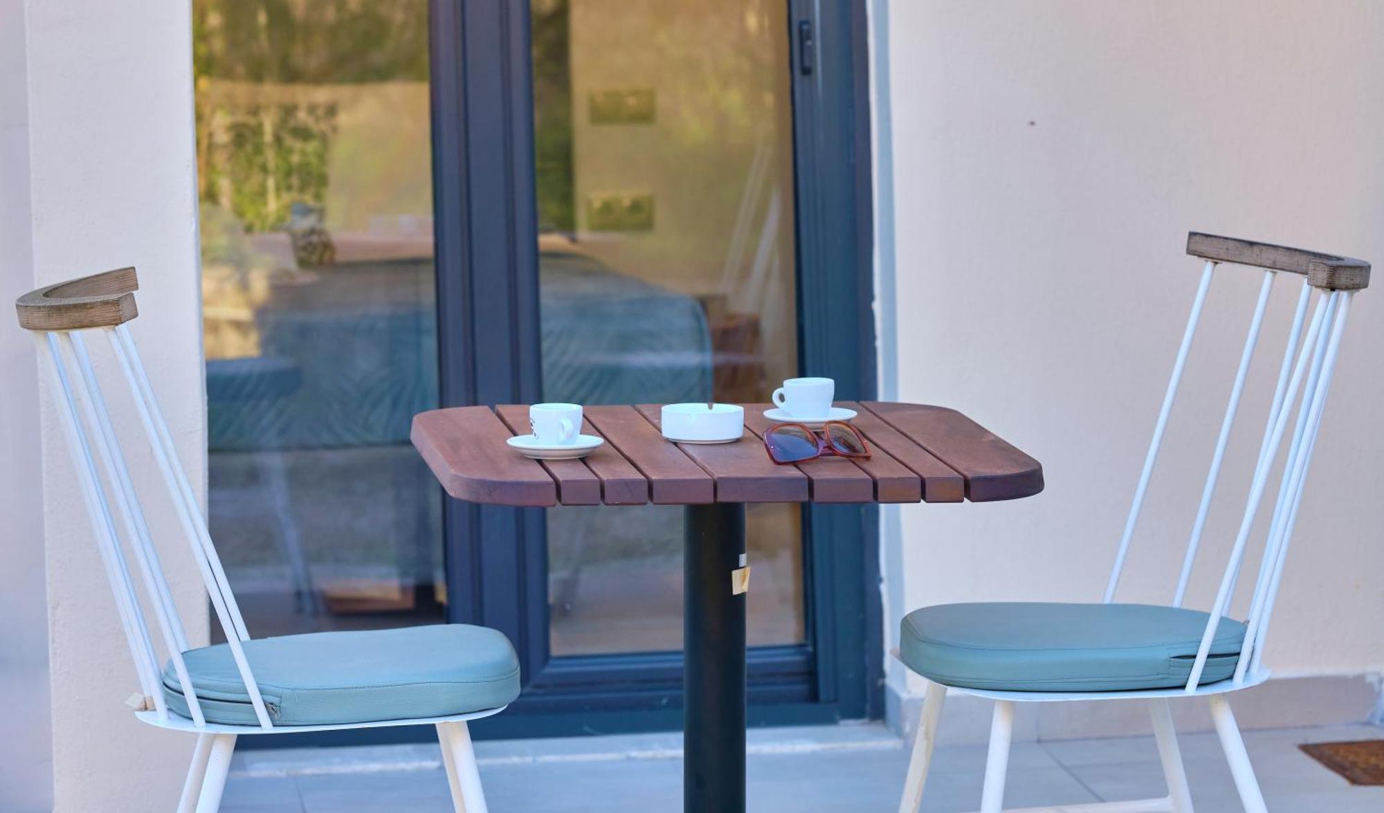 Sunflower Suites Gouvia Corfu Exterior foto
